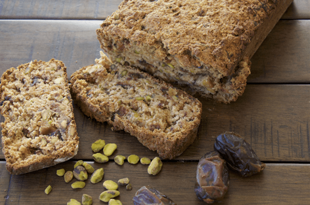 Pistachio-date-bread